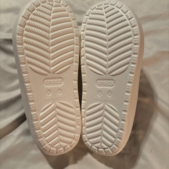 CROCS CLASSIC COZZZY SANDALS - Picture 3 of 7